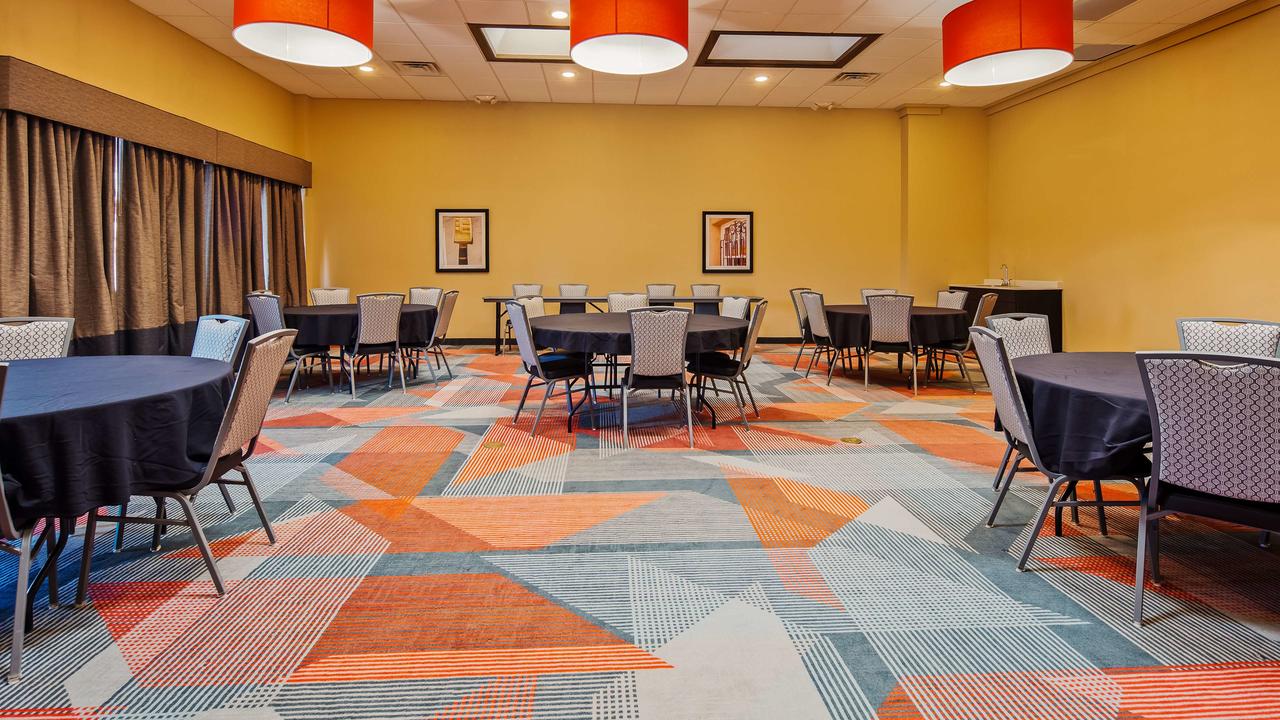 Best Western Plus Portales Inn - thumb 23