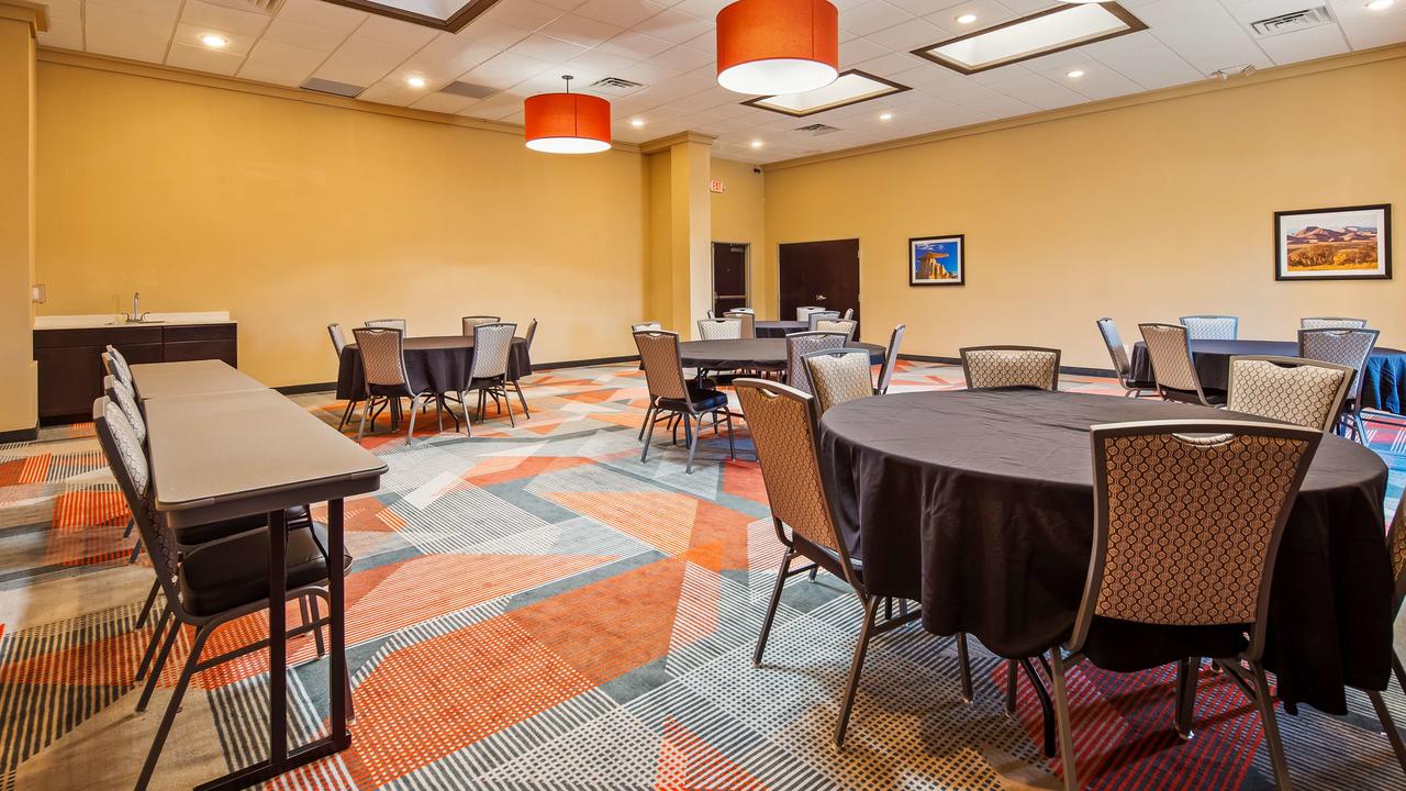 Best Western Plus Portales Inn - thumb 15