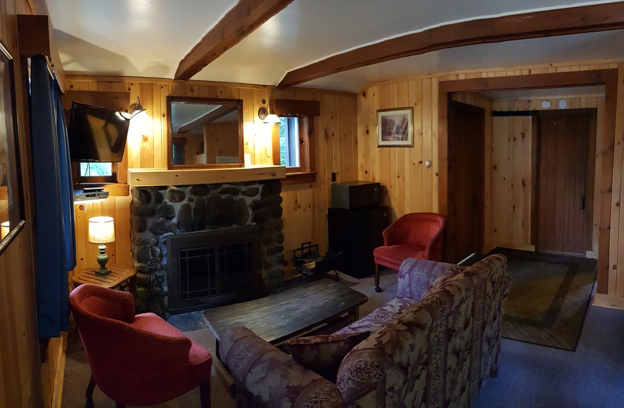 The Wilderness Inn: Chalets - thumb 16