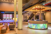 Aloft New York LaGuardia Airport Accommodation Los Angeles