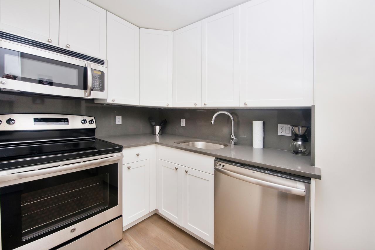 36th Street Midtown East Luxury Duplex Apartment - thumb 30