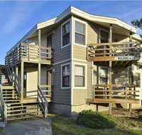 TB4E - Van Der Linde - Accommodation Los Angeles