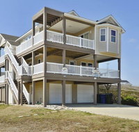 6016 - Tin Can - Accommodation Los Angeles