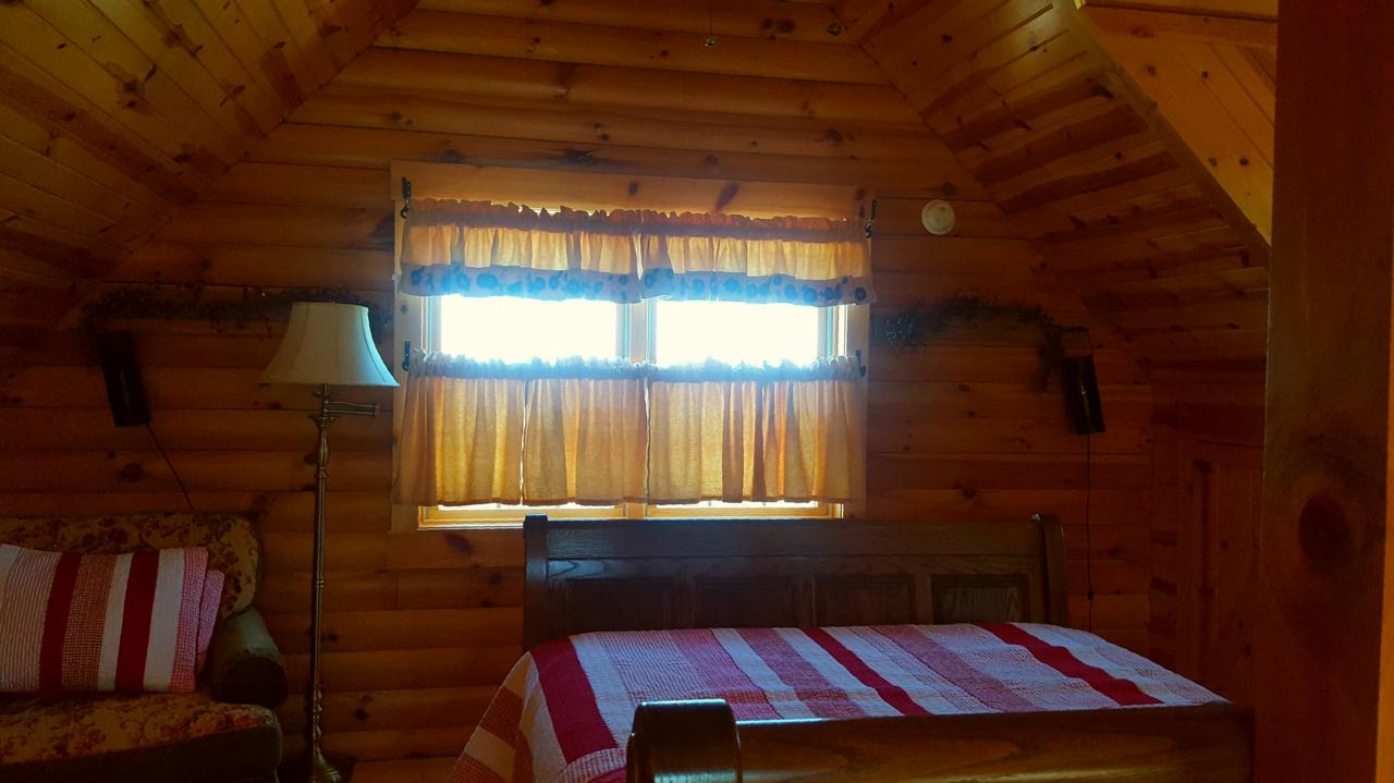 Amish Blessings Cabins - thumb 11