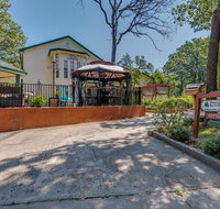 The Whispering Pines Inn - Accommodation Los Angeles