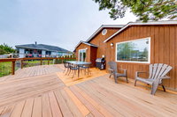 2 Bed 1 Bath Vacation home in Seaside Accommodation Los Angeles