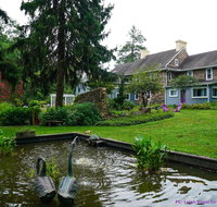 Pennsbury Inn by Wild Wisteria BnB - Accommodation Los Angeles