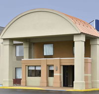 Howard Johnson by Wyndham Allentown/Dorney Hotel  Suites - Accommodation Los Angeles