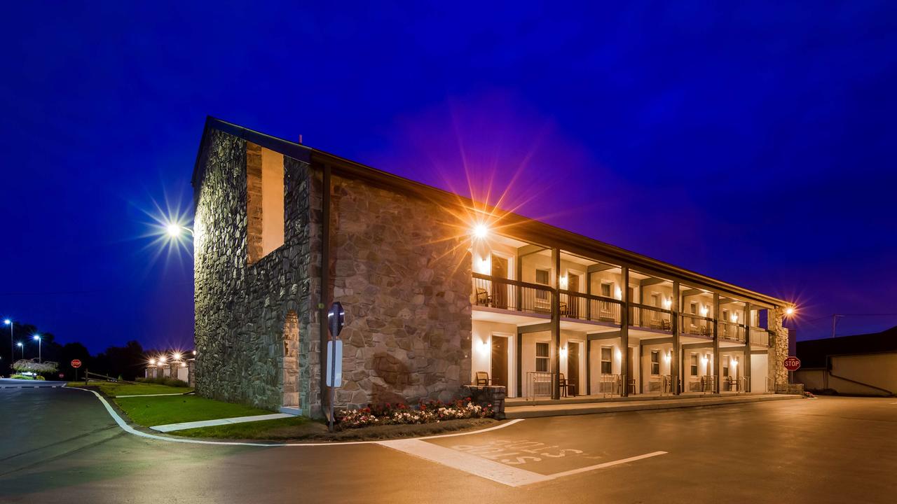 Best Western PLUS Revere Inn & Suites - thumb 25