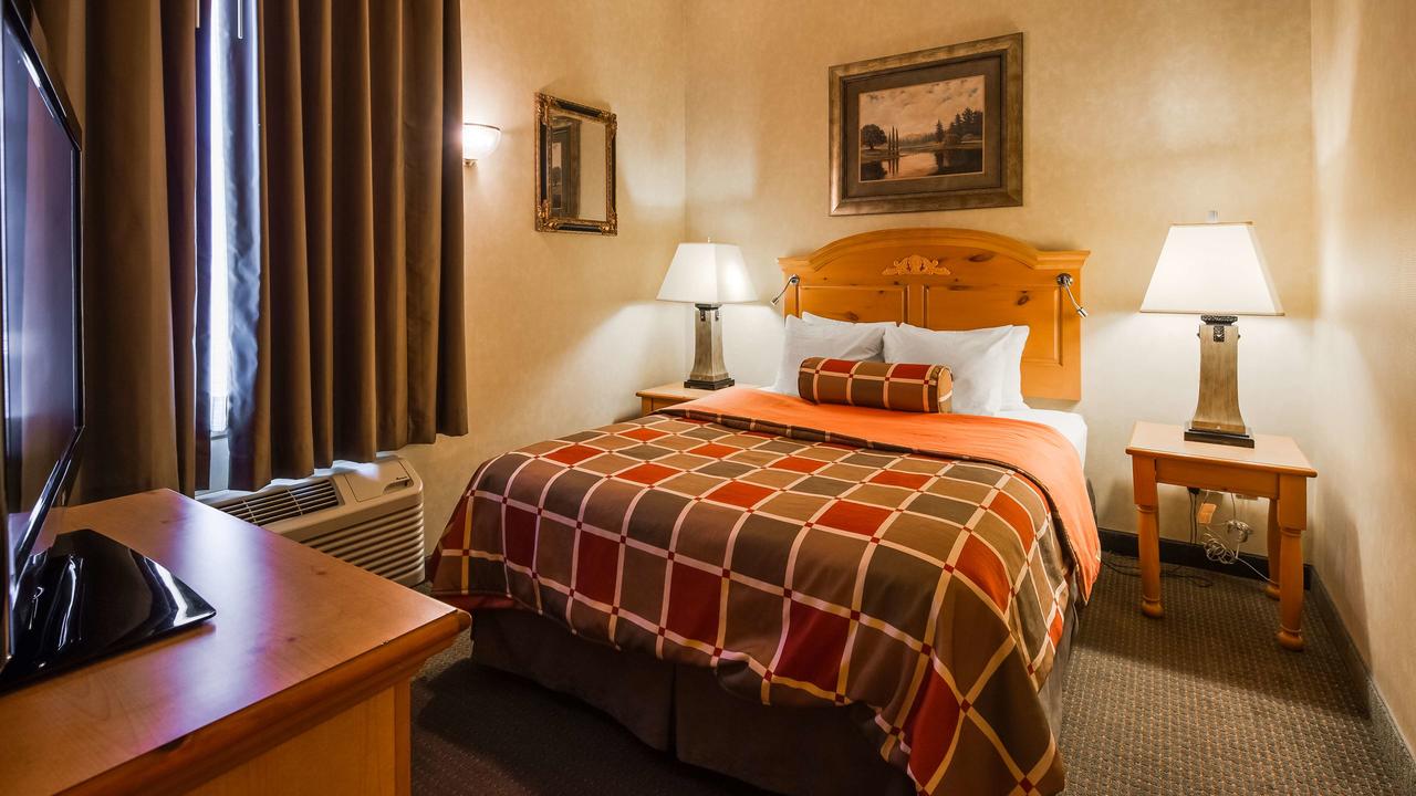 Best Western PLUS Revere Inn & Suites - thumb 44