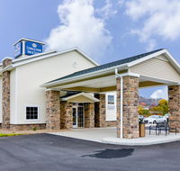 Cobblestone Inn and Suites - Ambridge - Accommodation Los Angeles