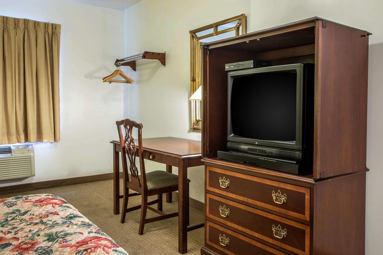 Rodeway Inn Paradise - thumb 2