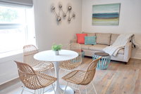 Booking Charleston Accommodation Los Angeles