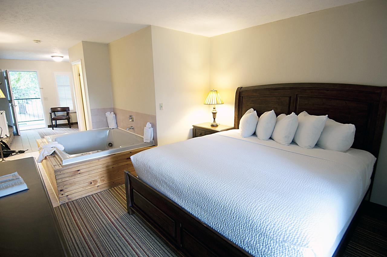 Tremont Lodge & Resort - thumb 39