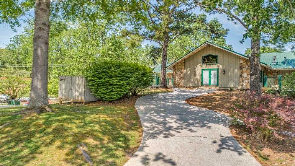 Tremont Lodge & Resort - thumb 0