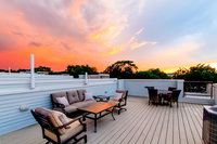 13th Ave S Home Accommodation Los Angeles