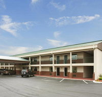 Americas Best Value Inn - Lawrenceburg - Accommodation Los Angeles