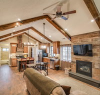 Aspenwood Manor - Accommodation Los Angeles