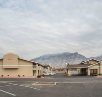 Days Inn by Wyndham Provo - Accommodation Los Angeles
