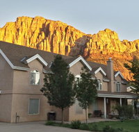 Novel House Inn at Zion - Accommodation Los Angeles