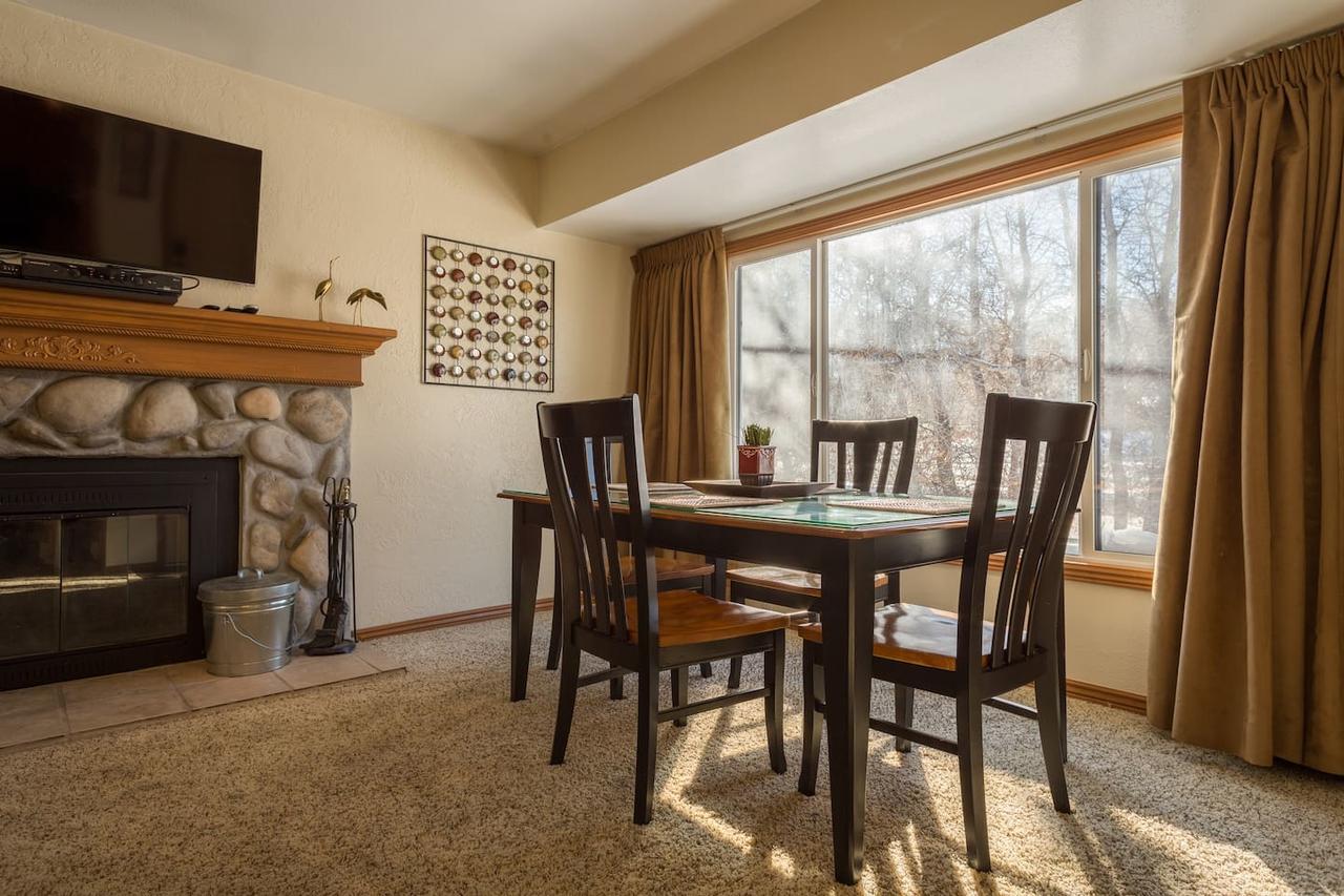 2 Br Across From Park City Canyons Village Views! - thumb 8