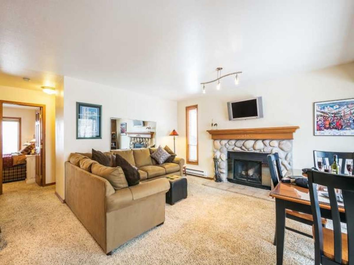 2 Br Across From Park City Canyons Village Views! - thumb 20
