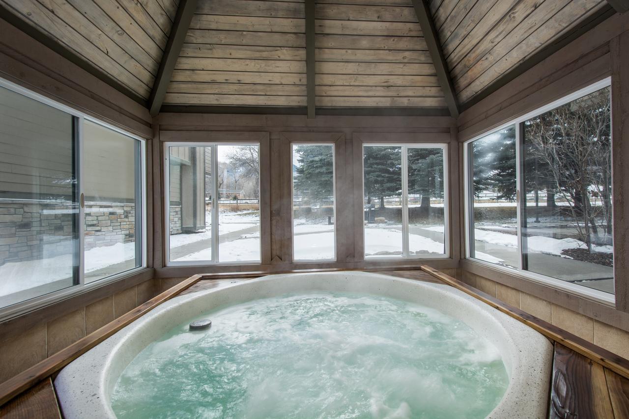 2 Br Across From Park City Canyons Village Views! - thumb 3