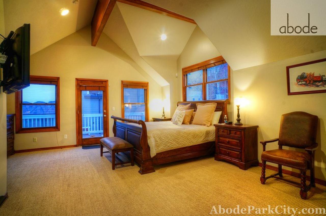 Abode Off Main 937 - thumb 18