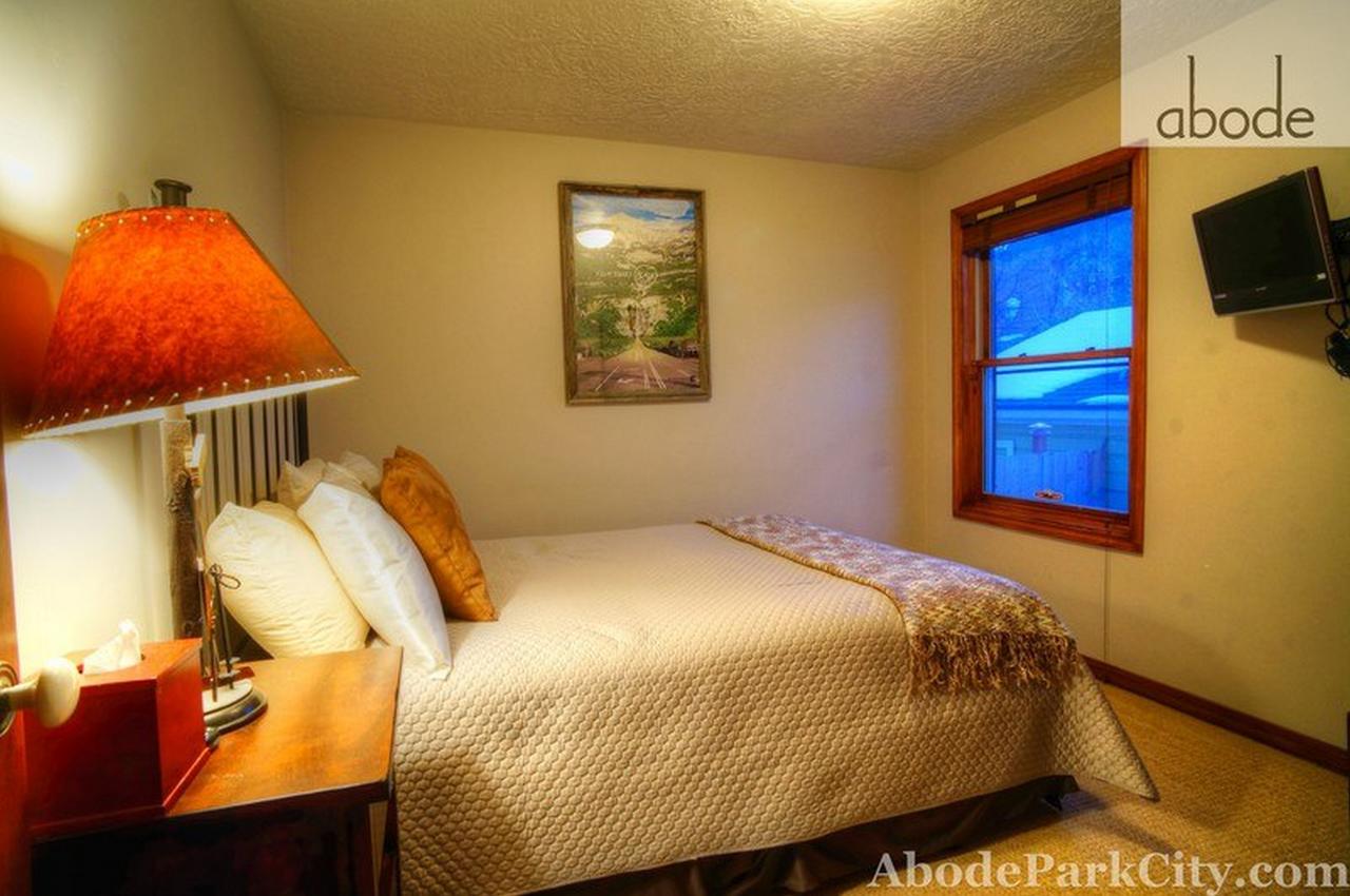 Abode Off Main 937 - thumb 16