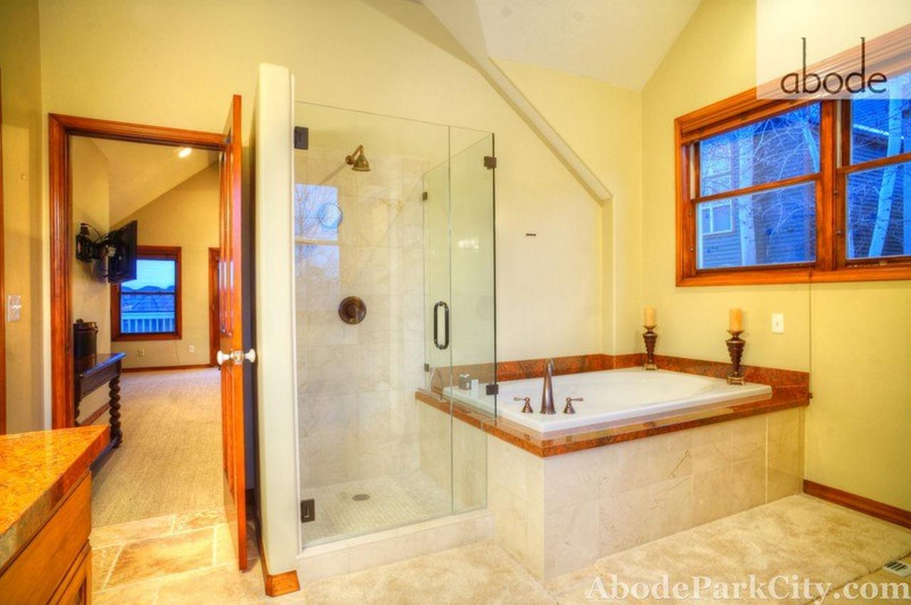 Abode Off Main 937 - thumb 17