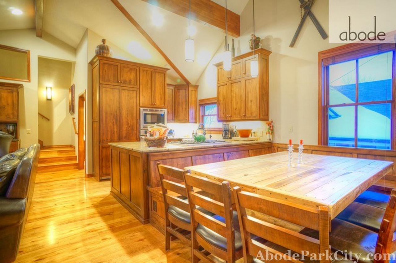 Abode Off Main 937 - thumb 13