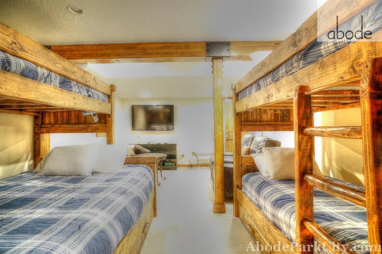 Abode Off Main 937 - thumb 3