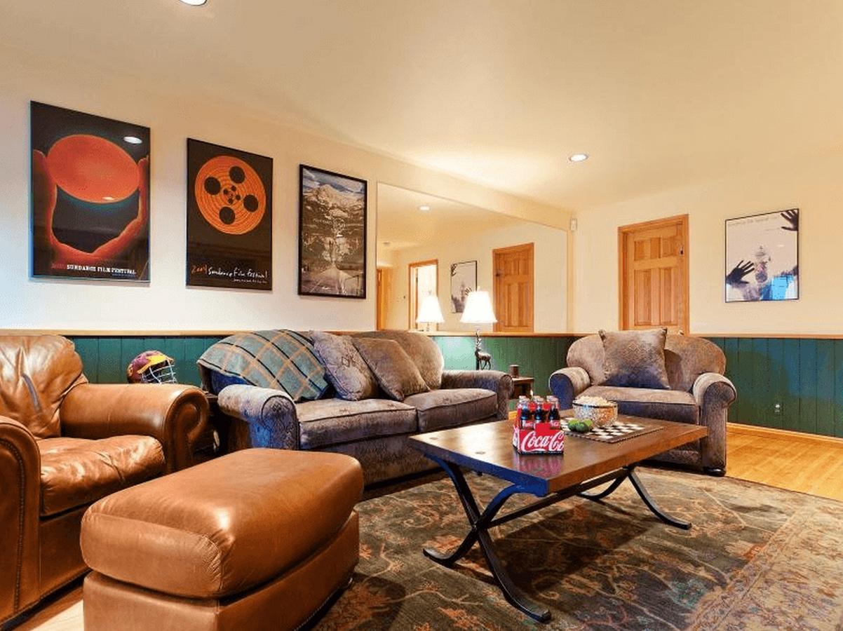 Abode At Gamble Oak In Solamere - thumb 1