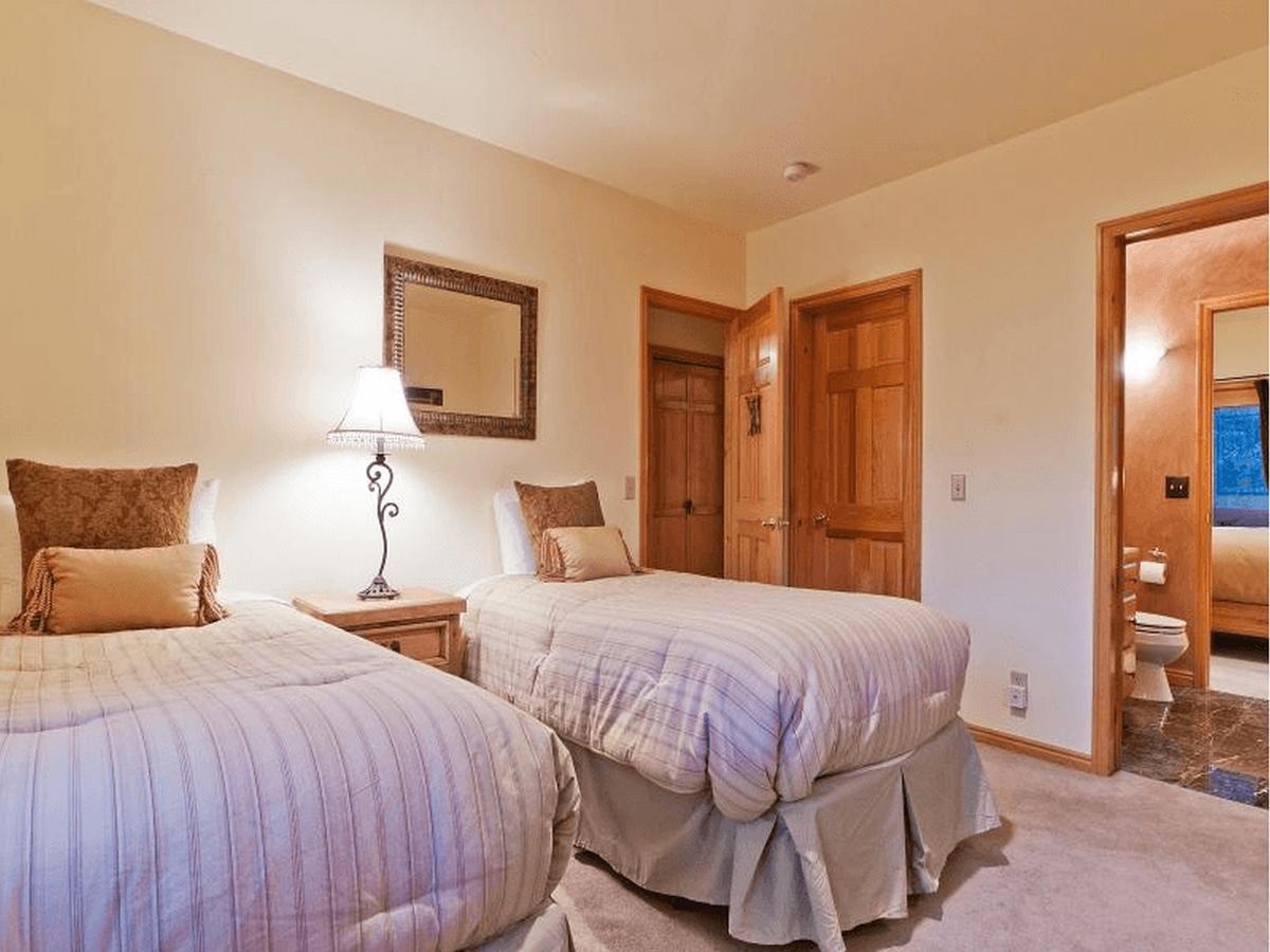 Abode At Gamble Oak In Solamere - thumb 10