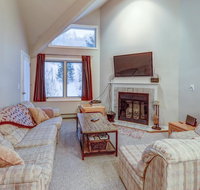 Pico Alpine G303 - Accommodation Los Angeles