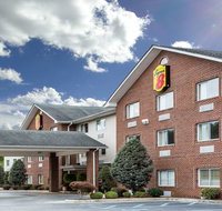 Super 8 by Wyndham Huntington WV - Accommodation Los Angeles
