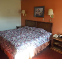 Coach's Inn - Accommodation Los Angeles