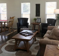 Estate Living Great Lakes Naval Grad - Sleeps 10 - Accommodation Los Angeles