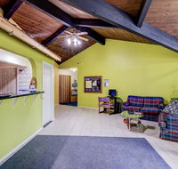 Bloomer Inn  Suites - Accommodation Los Angeles