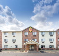 Super 8 by Wyndham Racine - Accommodation Los Angeles