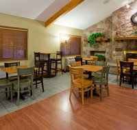 AmericInn by Wyndham Rice Lake - Accommodation Los Angeles