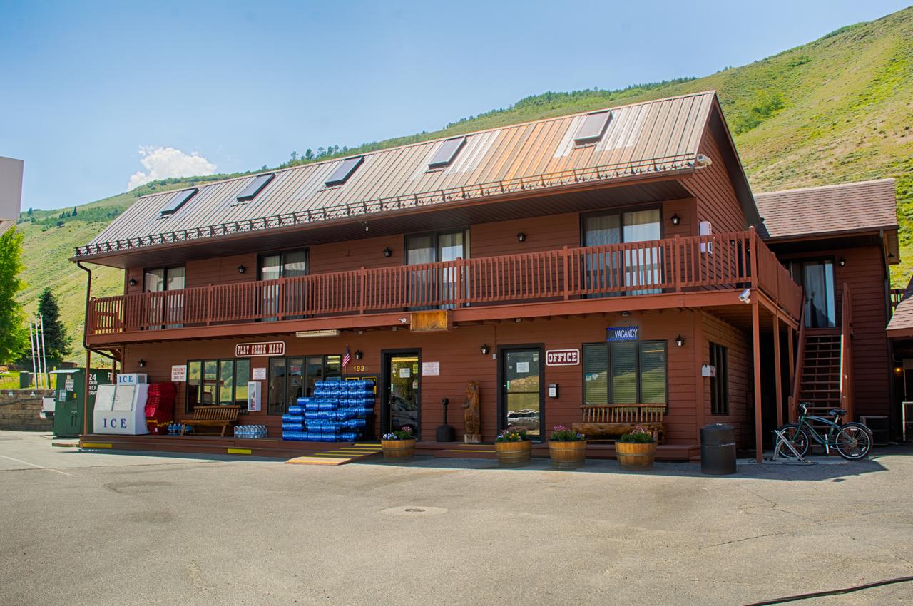 Flat Creek Inn - thumb 29