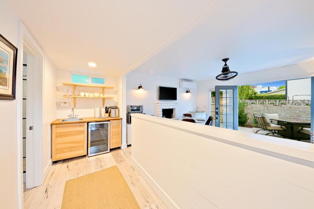 8425B - La Jolla Shores Casita - thumb 2