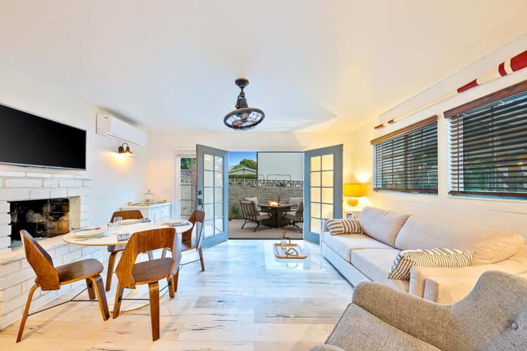 8425B - La Jolla Shores Casita - thumb 1