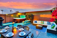 846 - Sunny Delight II Two-Bedroom Holiday Home Accommodation Los Angeles