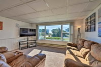 Book Emerald Isle Hotels, Accommodation Los Angeles Accommodation Los Angeles