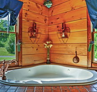 'Lakewood Lodge' Hiwassee Cabin with Dock Access - Accommodation Los Angeles