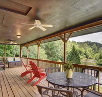 'Otter Cottage' Riverfront and Trailside Murphy Cabin - Accommodation Los Angeles