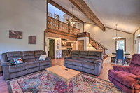 'Valley of the Pines Chalet' with Deck Near Main St Accommodation Los Angeles