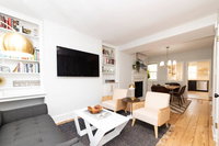 Book Annapolis Hotels, Accommodation Los Angeles Accommodation Los Angeles